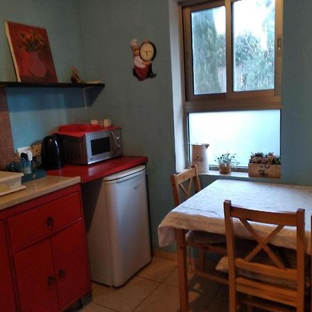 Ha'Bait Ba'Kfar Guesthouse Bruchim Qela' Alon Bagian luar foto